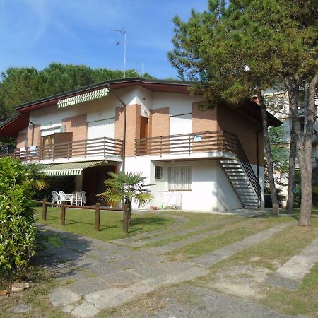 Villa Fidia Lignano Sabbiadoro Exterior photo